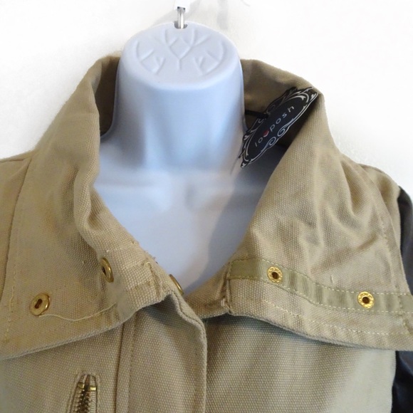 Tan jacket with chocolate leather sleeves. - Picture 4 of 8